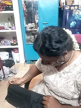 Tamil Kavitha10 online show from March 22, 2026, 8:34 pm