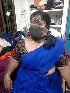 Tamil Kavitha10 online show from April 15, 2026, 6:15 pm