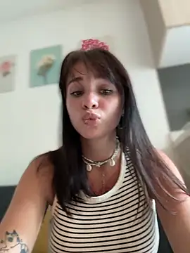 VendiMur online show from April 6, 2026, 1:03 am