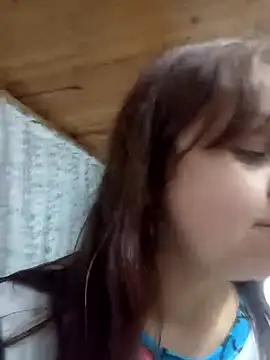 Snapshot of CARITOMIO chatting on November 6, 2025, 10:54 pm CARITOMIO online show from November 6, 2025, 10:54 pm