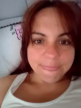 Snapshot of CARITOMIO chatting on November 16, 2025, 6:13 pm CARITOMIO online show from November 16, 2025, 6:13 pm