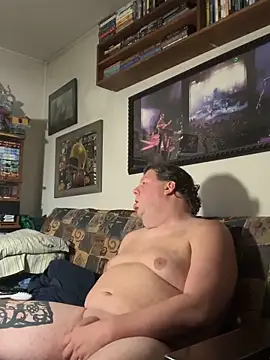 Stephanie1984 online show from December 17, 2025, 1:00 am