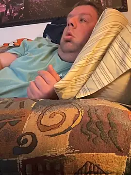 Stephanie1984 online show from April 4, 2026, 5:27 am