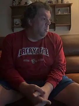 Stephanie1984 online show from April 7, 2026, 12:05 pm