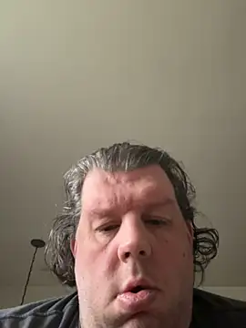 Stephanie1984 online show from April 13, 2026, 12:21 pm