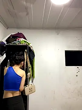 sashaxxx1630 online show from September 10, 2025, 7:08 am