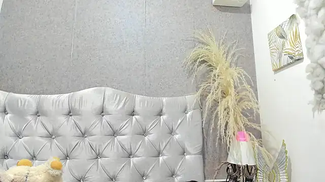 JeyJVazquez  online show from February 8, 2026, 3:59 pm