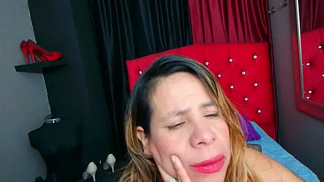 Snapshot of SofiaXDelRio chatting on October 8, 2025, 11:41 am SofiaXDelRio online show from October 8, 2025, 11:41 am