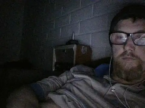 Snapshot of willzchen12 chatting on October 29, 2025, 12:35 am willzchen12 online show from October 29, 2025, 12:35 am