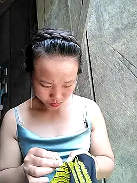 liu-liusexy online show from September 24, 2025, 4:16 am