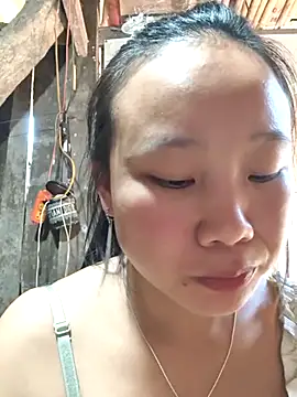 liu-liusexy online show from May 26, 2026, 2:07 am