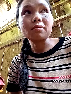 omiu-baby online show from September 28, 2025, 7:03 am