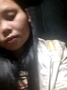 omiu-baby online show from November 30, 2025, 10:58 pm