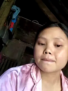 omiu-baby online show from April 9, 2026, 6:52 am