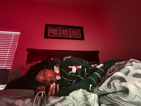 Brooke012 online show from April 10, 2026, 6:45 pm