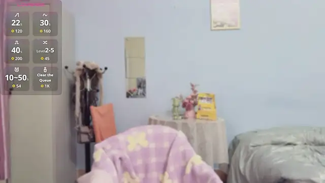 Sue101010 online show from December 18, 2025, 1:22 am