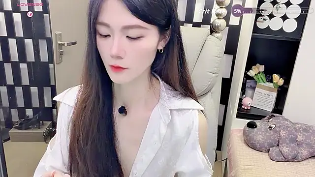 Snapshot of Yueyue-MM chatting on May 28, 2026, 2:09 am Yueyue-MM online show from May 28, 2026, 2:09 am