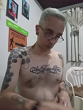 dinho carioca online show from January 11, 2026, 1:32 am