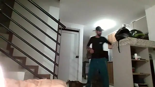 Snapshot of Alejandro92_cali chatting on February 3, 2026, 2:53 am Alejandro92 cali online show from February 3, 2026, 2:53 am