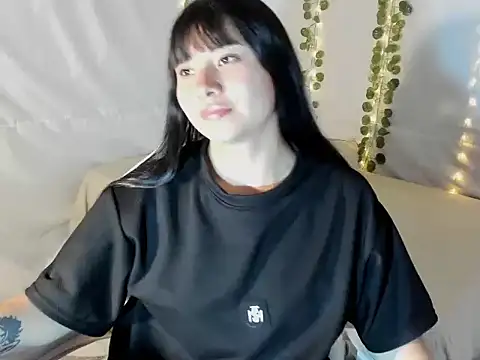 Zulema R1 online show from October 30, 2025, 12:56 am