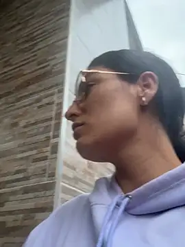 Scarlett 12 online show from February 25, 2026, 11:31 am