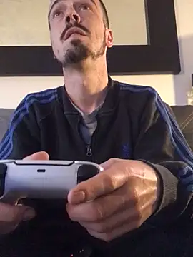 jaycoy22 online show from April 5, 2026, 6:49 pm