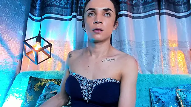 Snapshot of Cristal_Gem1 chatting on January 13, 2026, 11:59 am Cristal Gem1 online show from January 13, 2026, 11:59 am