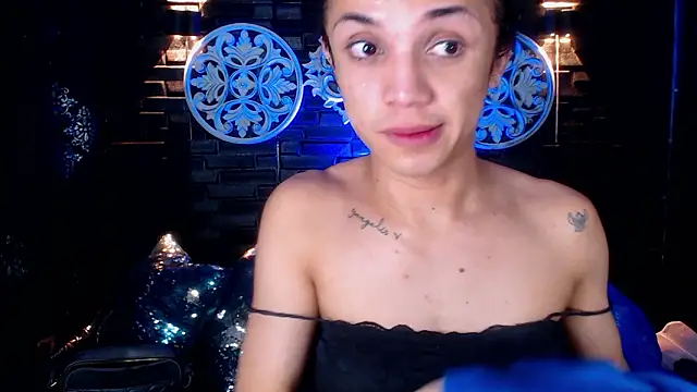 Snapshot of Cristal_Gem1 chatting on March 9, 2026, 6:56 pm Cristal Gem1 online show from March 9, 2026, 6:56 pm