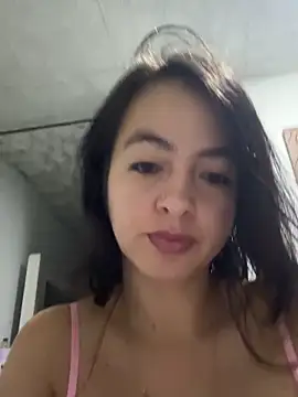 salo-rousee online show from November 30, 2025, 4:55 pm