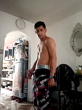 hechizo777 online show from December 17, 2025, 6:03 pm