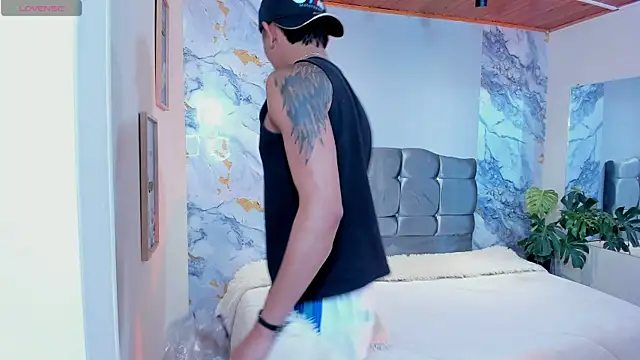 Snapshot of oliver_mr_ chatting on January 10, 2026, 7:59 pm oliver mr online show from January 10, 2026, 7:59 pm