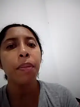 Snapshot of anitotori chatting on February 16, 2026, 12:51 am anitotori online show from February 16, 2026, 12:51 am