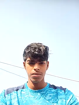 Snapshot of monster_33 chatting on November 13, 2025, 8:35 am monster 33 online show from November 13, 2025, 8:35 am