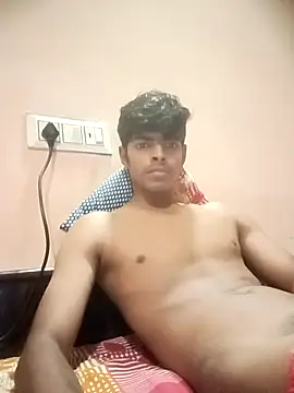 Snapshot of monster_33 chatting on November 20, 2025, 6:13 am monster 33 online show from November 20, 2025, 6:13 am