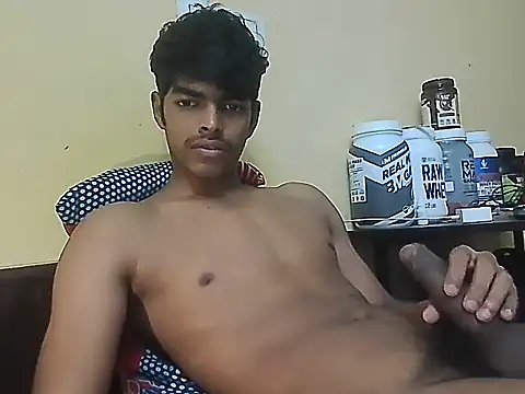 Snapshot of monster_33 chatting on March 15, 2026, 7:25 am monster 33 online show from March 15, 2026, 7:25 am