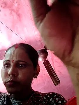 Pooja750 online show from February 9, 2026, 5:44 am