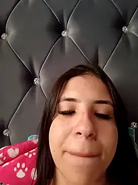 Snapshot of Liagni0 chatting on September 30, 2025, 3:28 pm Liagni0 online show from September 30, 2025, 3:28 pm