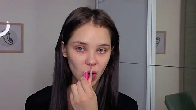 slyshypie online show from December 1, 2025, 1:16 pm