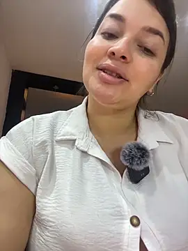 Snapshot of sarahreyess_11 chatting on March 30, 2026, 10:38 am sarahreyess 11 online show from March 30, 2026, 10:38 am
