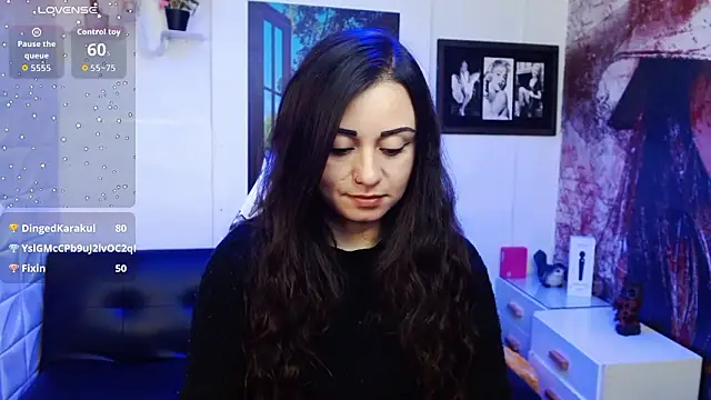 Snapshot of Eva_Roussell chatting on January 31, 2026, 7:11 pm Eva Roussell online show from January 31, 2026, 7:11 pm