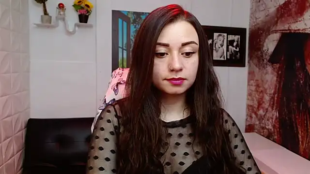 Snapshot of Eva_Roussell chatting on February 25, 2026, 5:22 pm Eva Roussell online show from February 25, 2026, 5:22 pm