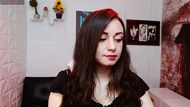 Snapshot of Eva_Roussell chatting on February 26, 2026, 2:27 pm Eva Roussell online show from February 26, 2026, 2:27 pm