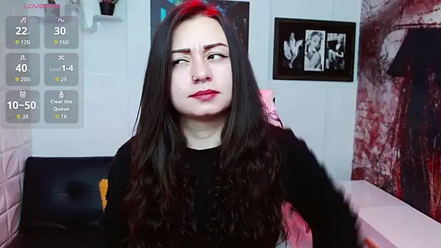 Snapshot of Eva_Roussell chatting on February 28, 2026, 2:40 pm Eva Roussell online show from February 28, 2026, 2:40 pm