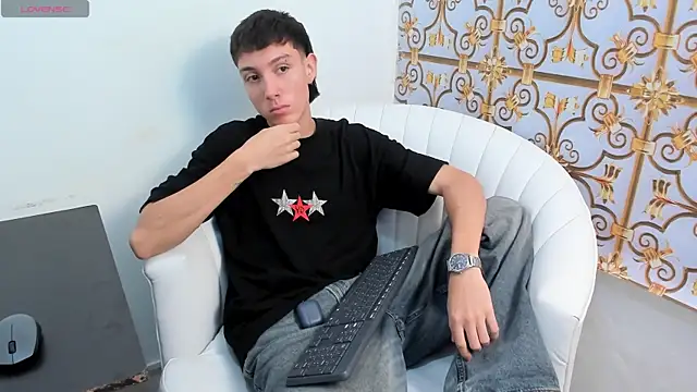 LittleDanny  online show from January 14, 2026, 4:56 pm