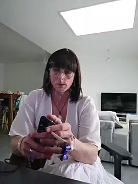 Snapshot of jenny5962 chatting on June 2, 2026, 11:23 am jenny5962 online show from June 2, 2026, 11:23 am