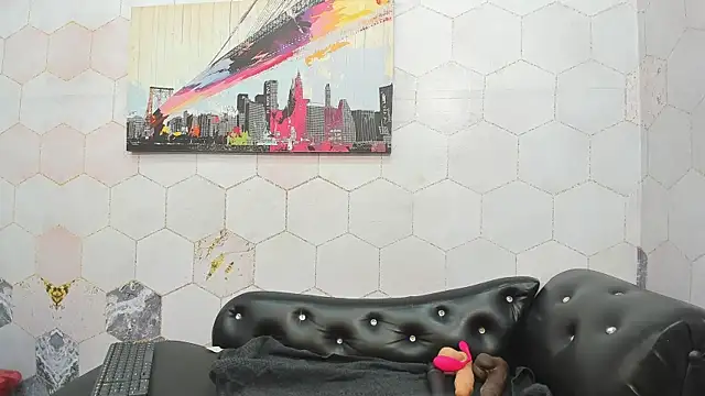 Snapshot of Anaa_Fuentess chatting on May 7, 2026, 11:37 am Anaa Fuentess online show from May 7, 2026, 11:37 am