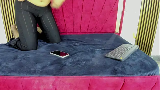 skaylar 95 mylove online show from February 27, 2026, 3:39 am