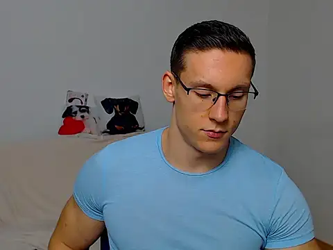 ZeinMiracles online show from September 30, 2025, 5:51 pm