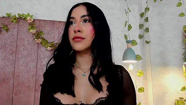 Snapshot of AnyaJay chatting on December 19, 2025, 10:17 pm AnyaJay online show from December 19, 2025, 10:17 pm