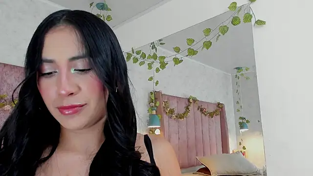 Snapshot of AnyaJay chatting on January 7, 2026, 10:01 pm AnyaJay online show from January 7, 2026, 10:01 pm